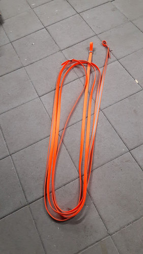 Safety driving line with reflector