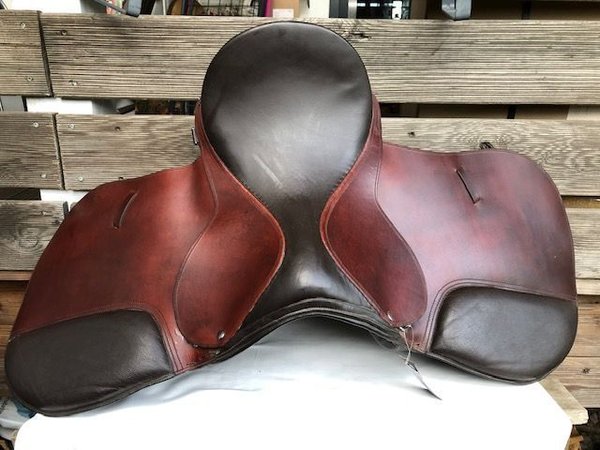 Short versatility saddle model: Haflinger 17,5"